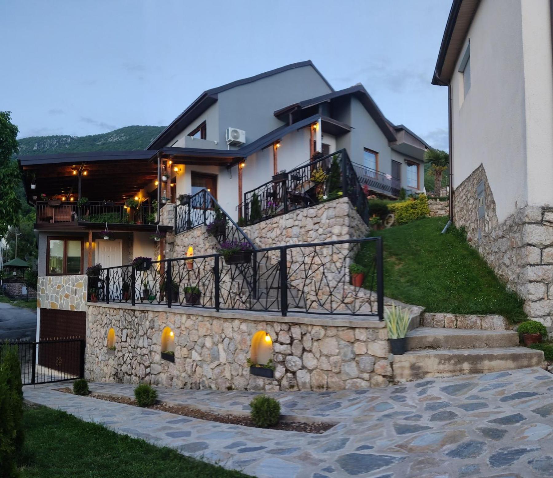 Guest House Stevovski Elshani Екстериор снимка