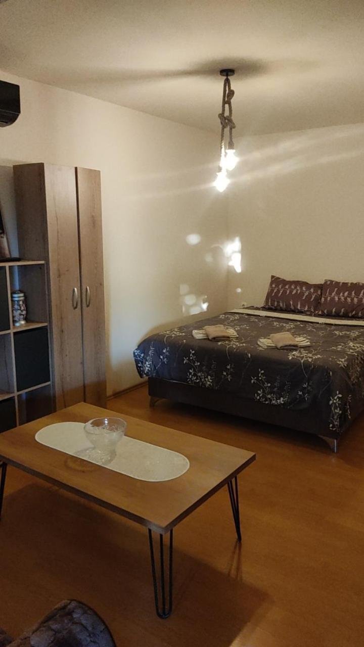 Guest House Stevovski Elshani Екстериор снимка
