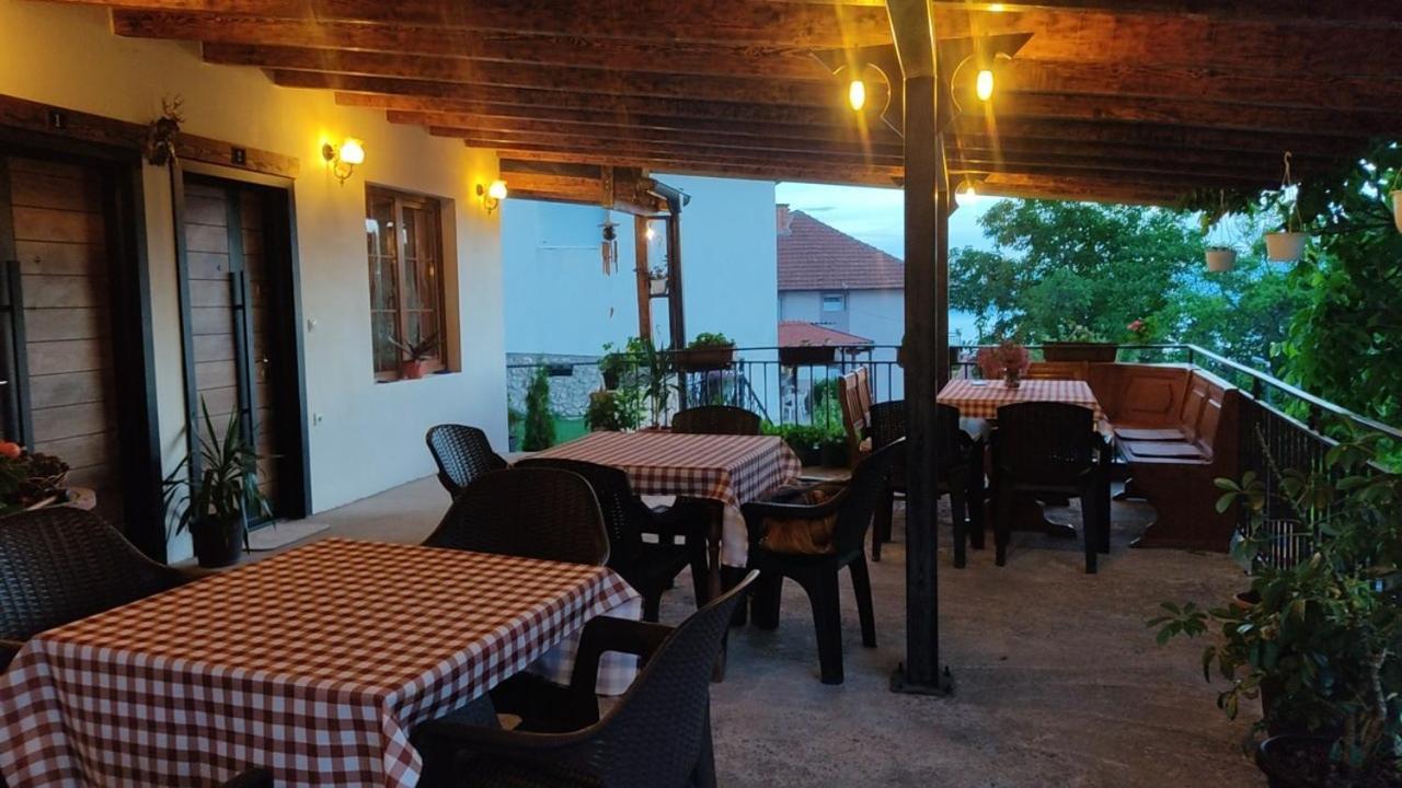 Guest House Stevovski Elshani Екстериор снимка