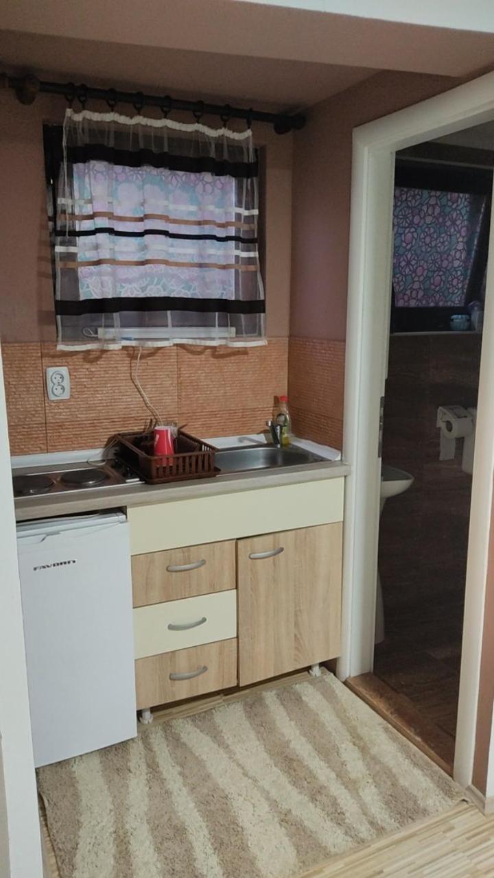 Guest House Stevovski Elshani Екстериор снимка