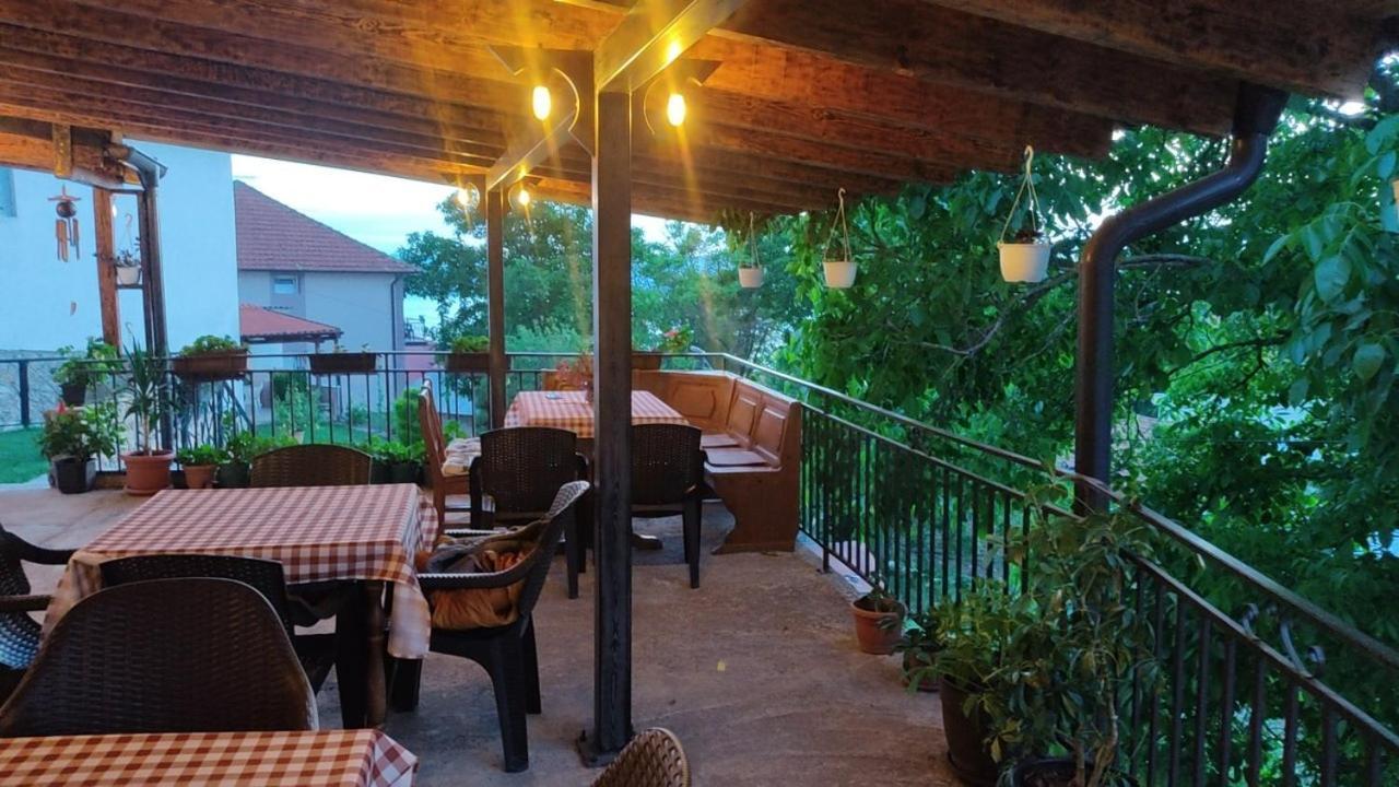 Guest House Stevovski Elshani Екстериор снимка