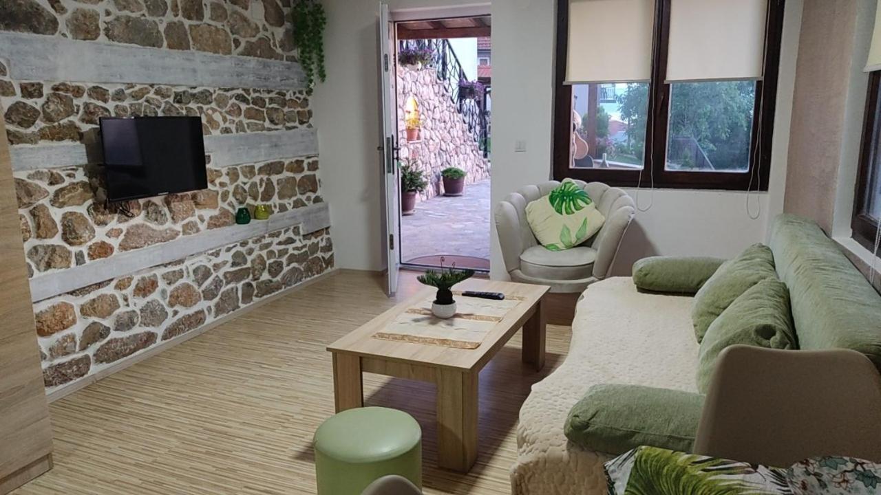 Guest House Stevovski Elshani Екстериор снимка